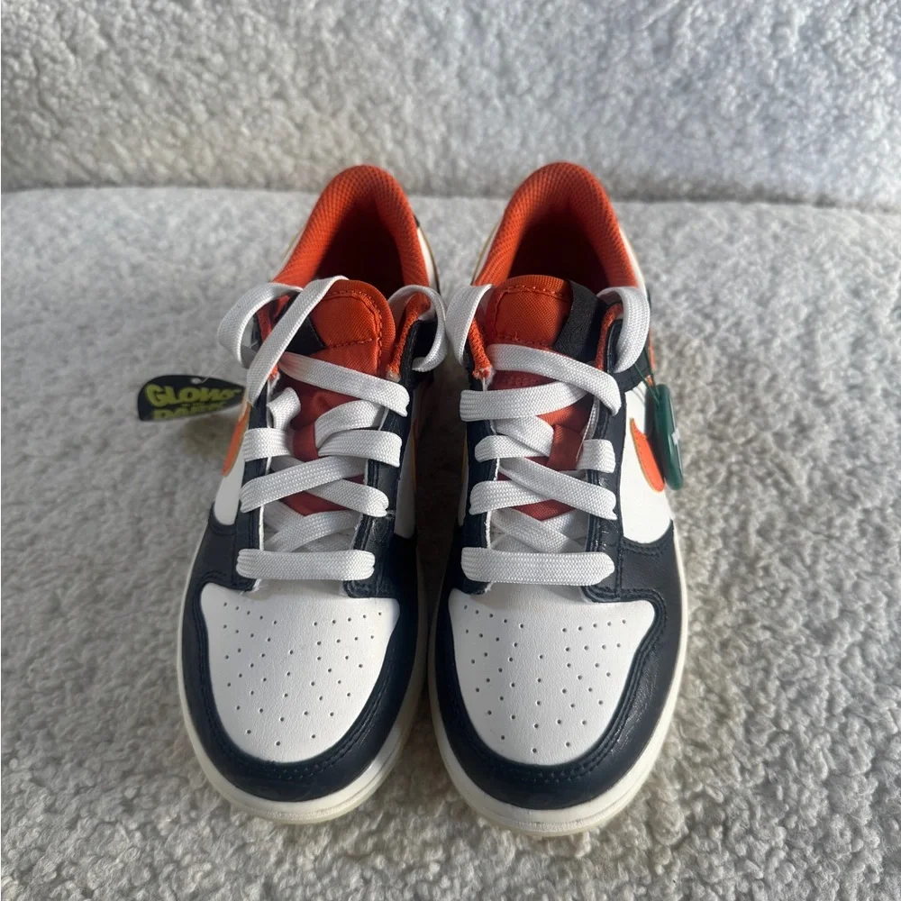 Nike Kids Grade School Dunk Low Shoe NWT - Picture 10 of 16